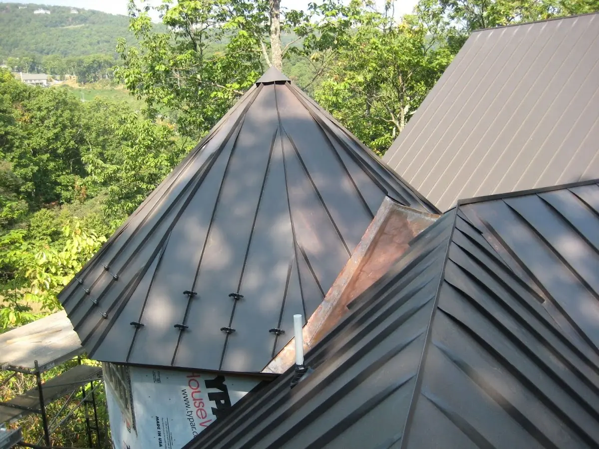 Professional Shingle Replacement & Repair by Craftsman Roofing in Ashland